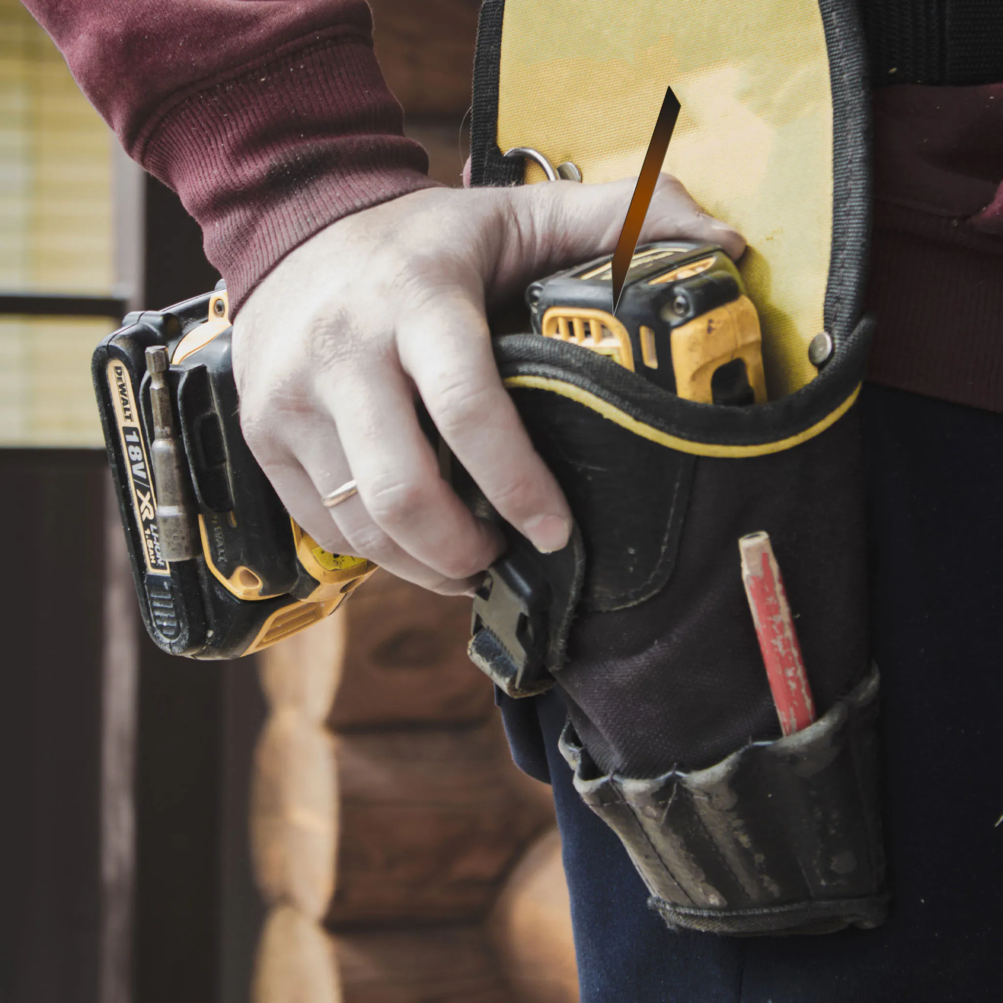Reparaturen am Schreibtisch absetzen lohnt sich | Credit: Unsplash / Steve Johnson
