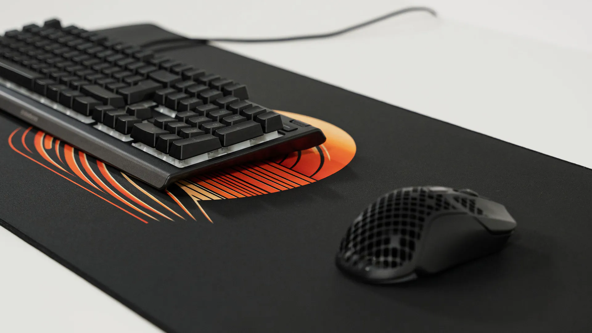 gaming mauspad mit leetwave motiv in xxl größe