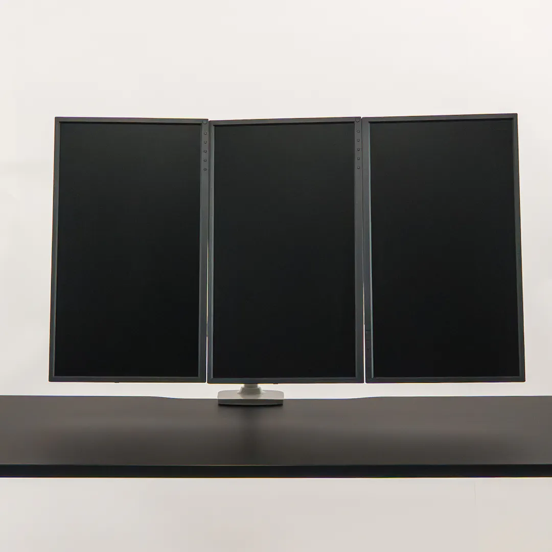 triple monitor arm für simulation games mit 3x hochkant monitoren