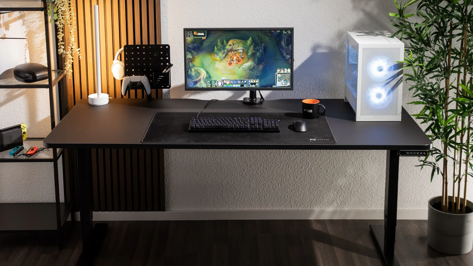 LeetDesk Pro Gaming Tisch Elektrisch höhenverstellbarer Schreibtisch in Schwarz