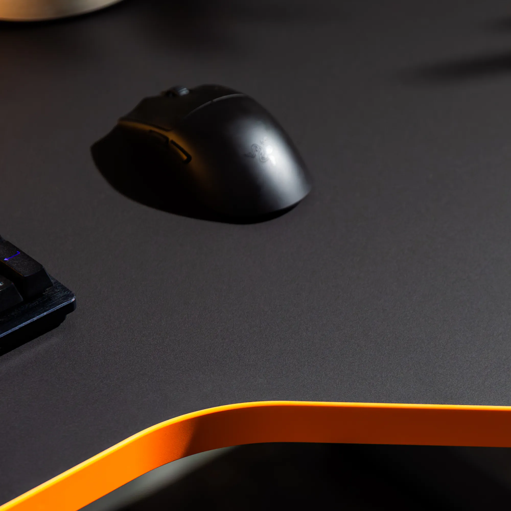 Black height-adjustable LeetDesk Pro computer desk with anti-fingerprint coating
