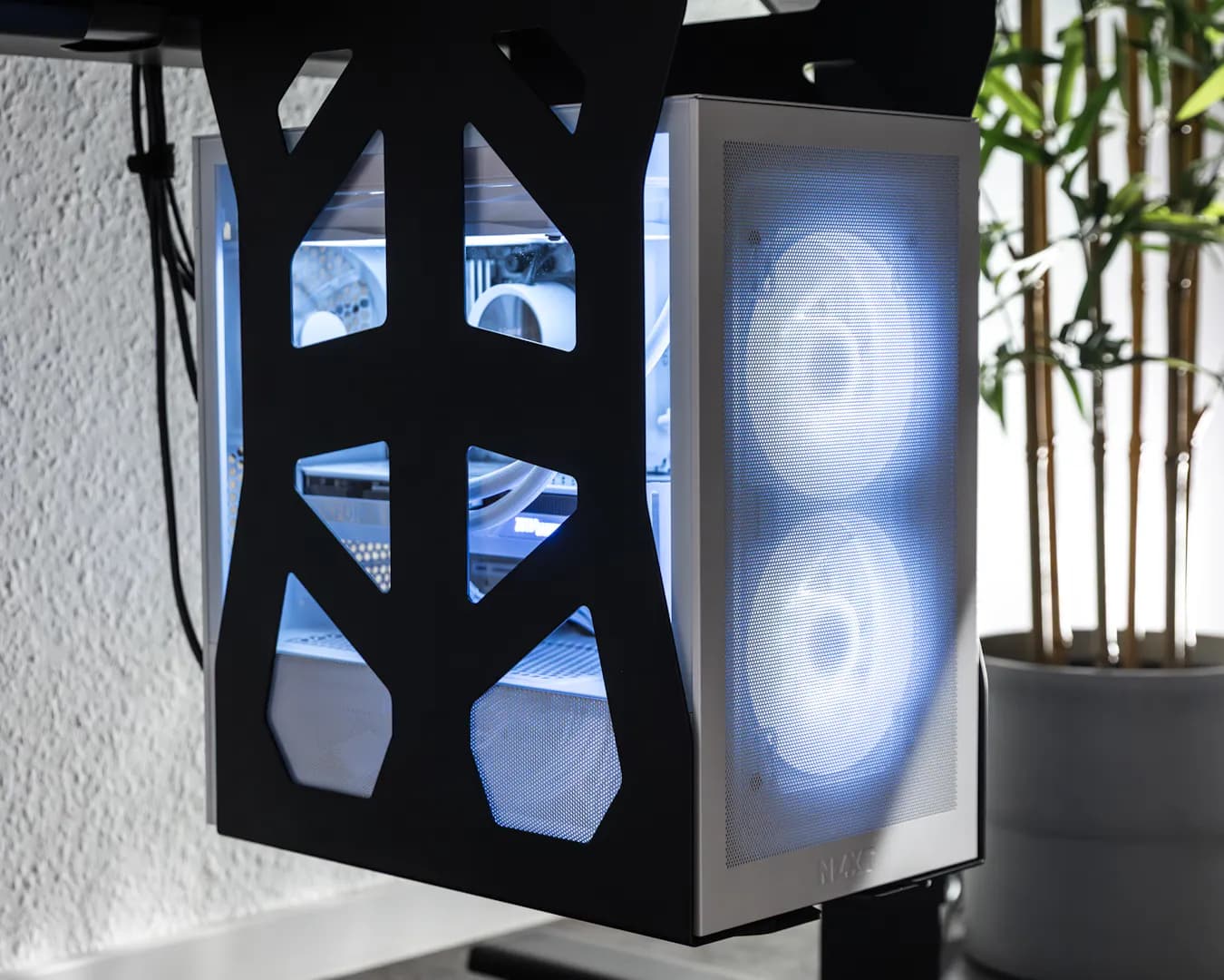 leetdesk computer mount under the desk for more space