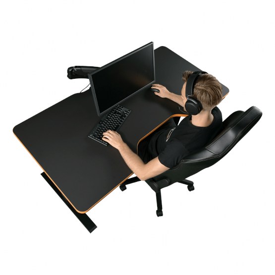 How to sit correctly at your LeetDesk